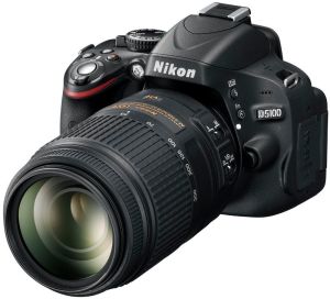 Nikon, Digitální zrcadlovka Nikon D5100 + 18-55 AF-S DX VR + 55-300 AF-S VR