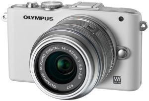 Olympus, Digitální foťák bezzrcadlovka Olympus PEN E-PL3 white +14-42mm silver + externí blesk FL-LM1