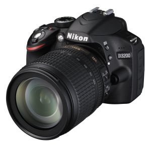 Nikon, Digitální zrcadlovka Nikon D3200 Black + 18-105 AF-S DX VR