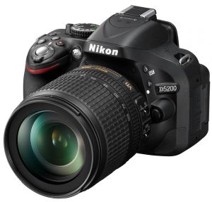 Nikon, Fotoaparát Fotoaparát Nikon D5200 + 18-105 AF-S DX VR