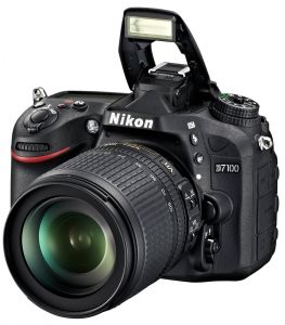Nikon, Digitální zrcadlovka Nikon D7100 + 18-105 AF-S DX VR