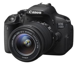 Canon, Digitální zrcadlovka Canon EOS 700D + 18-55 mm IS STM