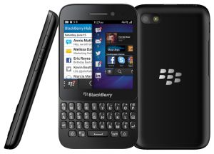 BlackBerry,  BlackBerry Q5 QWERTY, černá