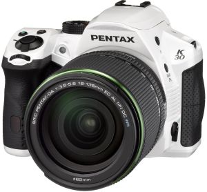 Pentax, Fotoaparát Fotoaparát Pentax K-50 White + DA 18-135