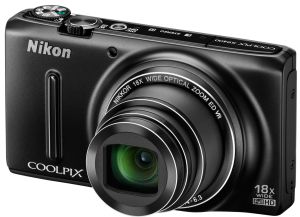 Nikon, Fotoaparát Fotoaparát Nikon Coolpix S9400 Black + 8GB karta + pouzdro ZDARMA!