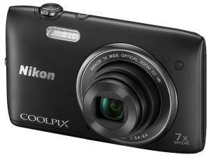 Nikon, Fotoaparát Fotoaparát Nikon Coolpix S3500 Black + 8GB karta + pouzdro ZDARMA!